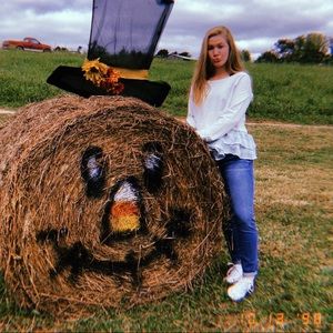 Meet your Posher, Lily